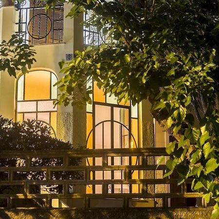 Bed and Breakfast Villino Emanuele Санта-Маринелла Екстер'єр фото